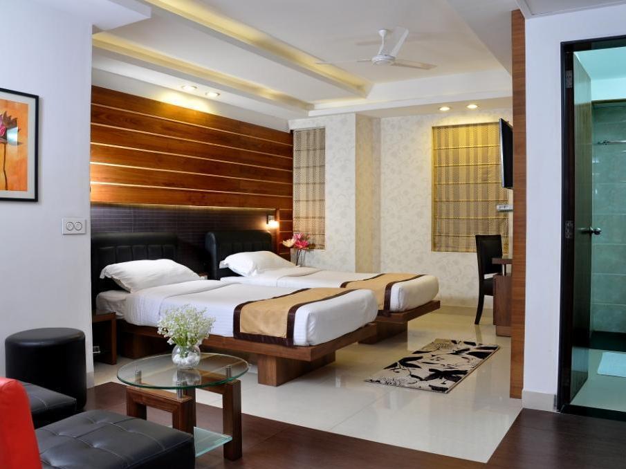 Hotel Niharika Calcutta Eksteriør billede