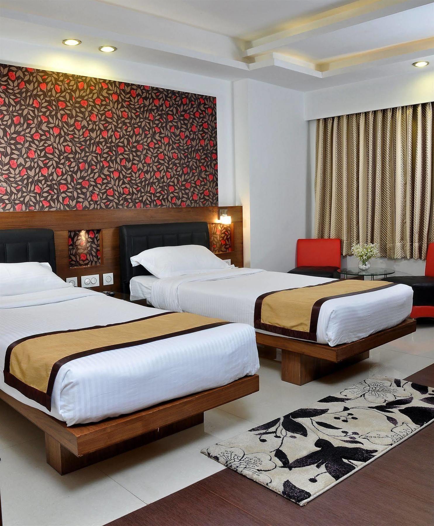 Hotel Niharika Calcutta Eksteriør billede